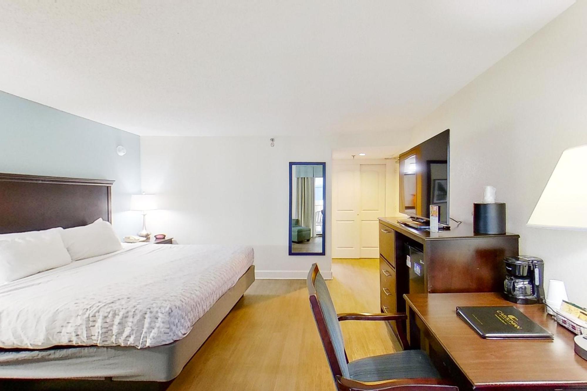 Carolinian Beach Resort Myrtle Beach Room photo