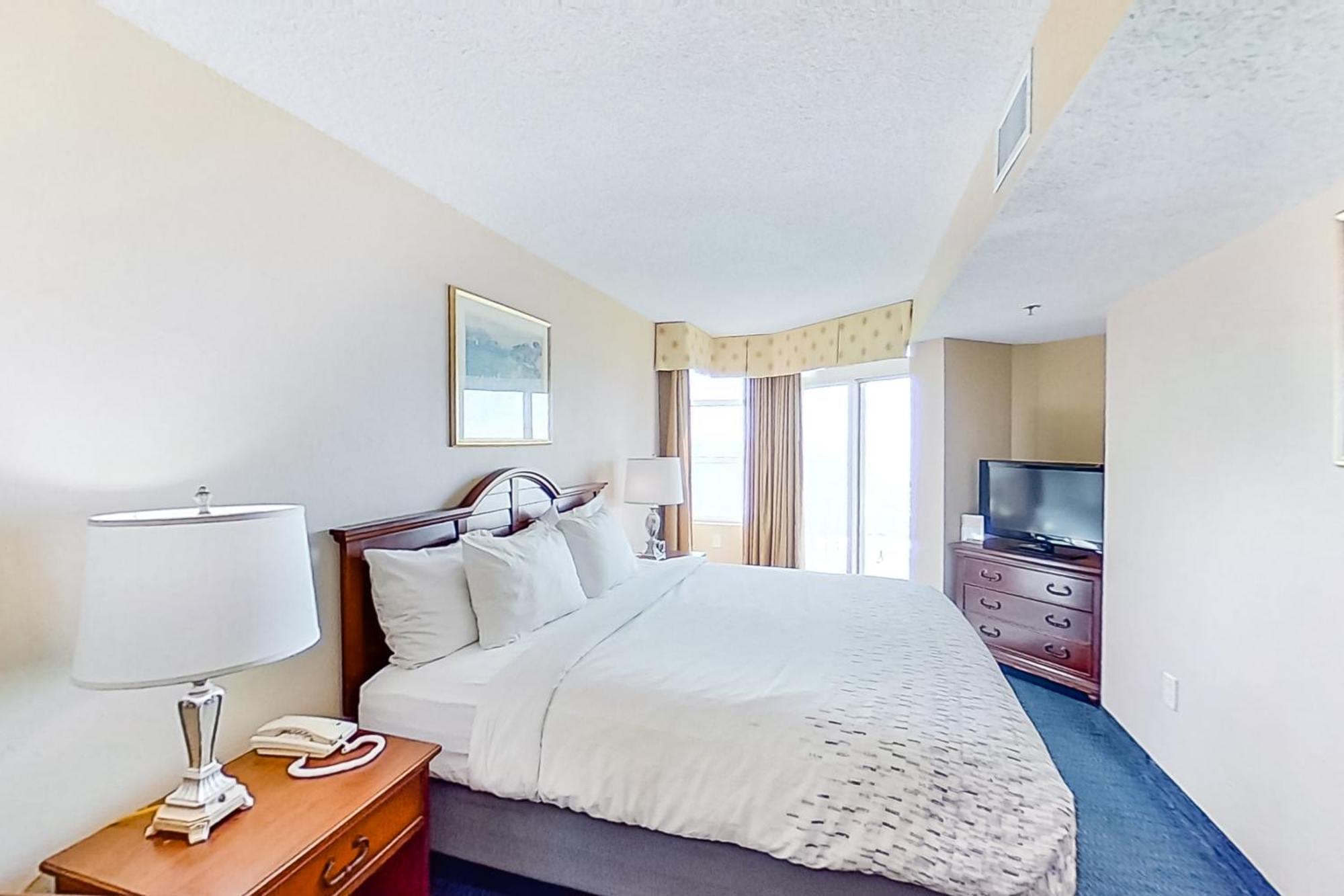 Carolinian Beach Resort Myrtle Beach Room photo